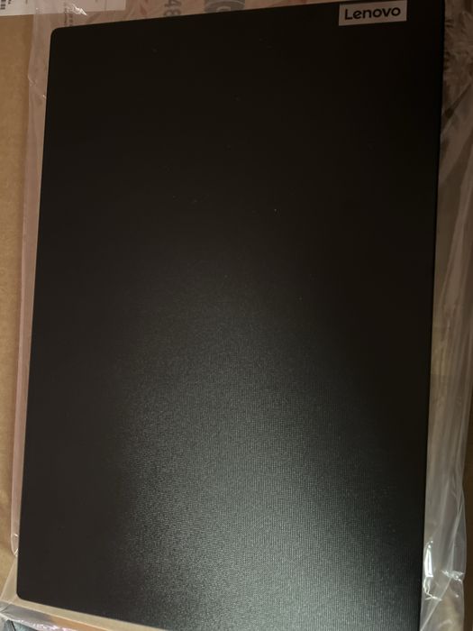 Ноутбук Lenovo V15 G 2ITL
