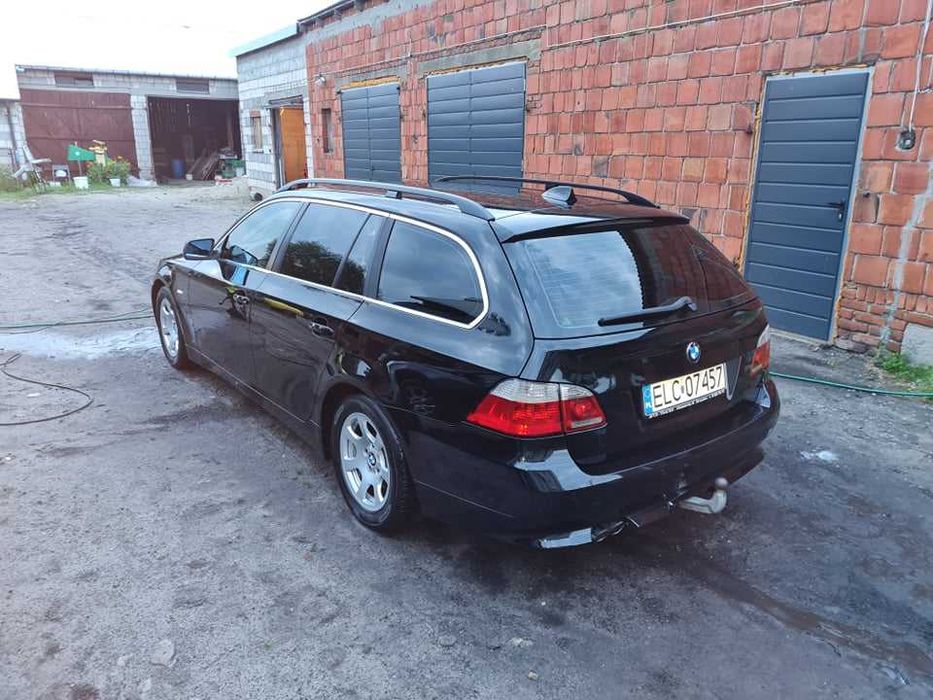 Auto bmw e61 2005r