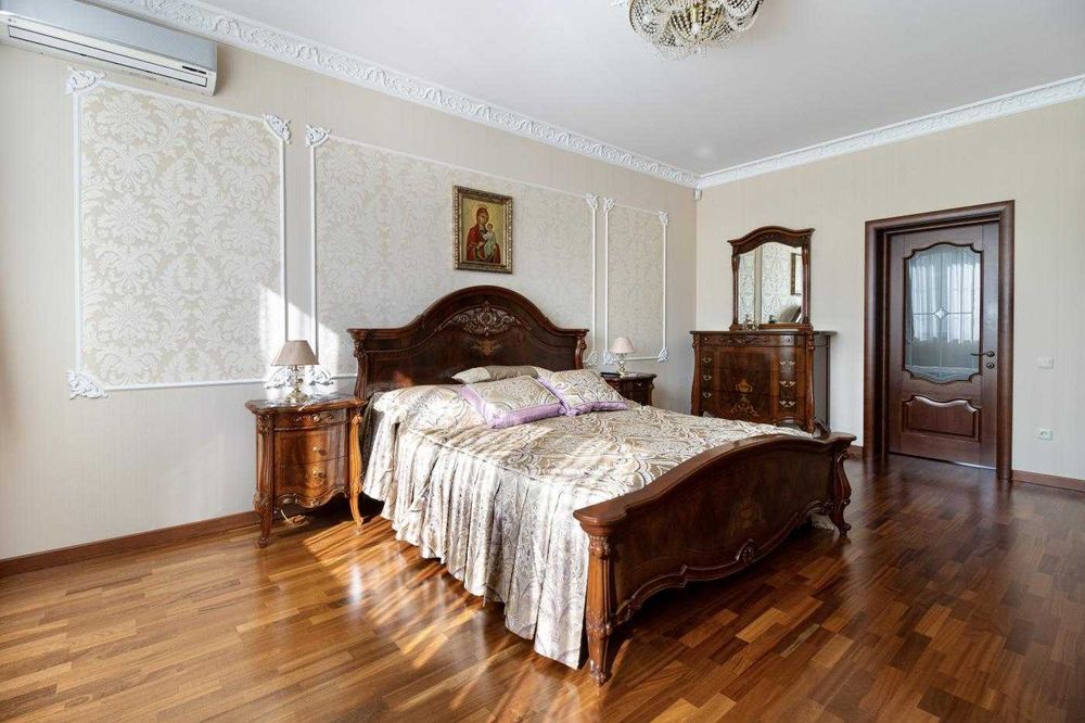 Продаж будинку, вулиця Личаківська