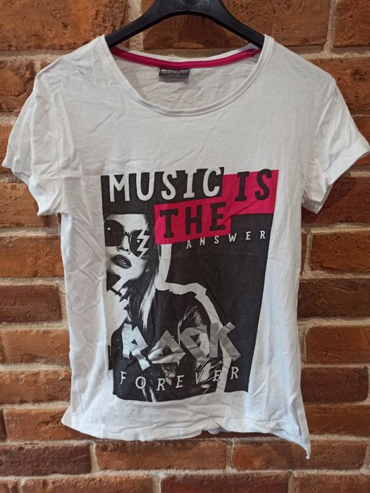 Sprzedam koszulkę rozmiar xs