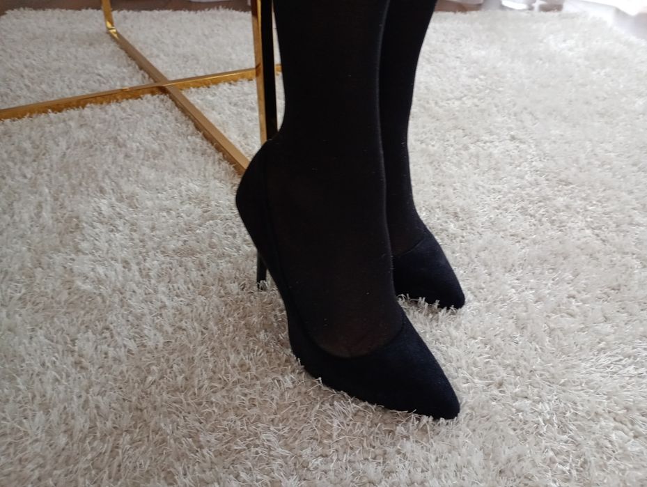 Czarne szpilki czółenka 39