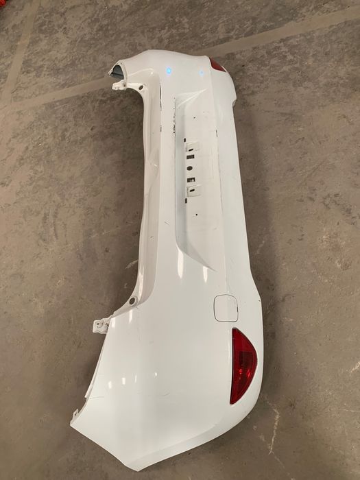 Para-choques traseiro Renault Clio 3 III