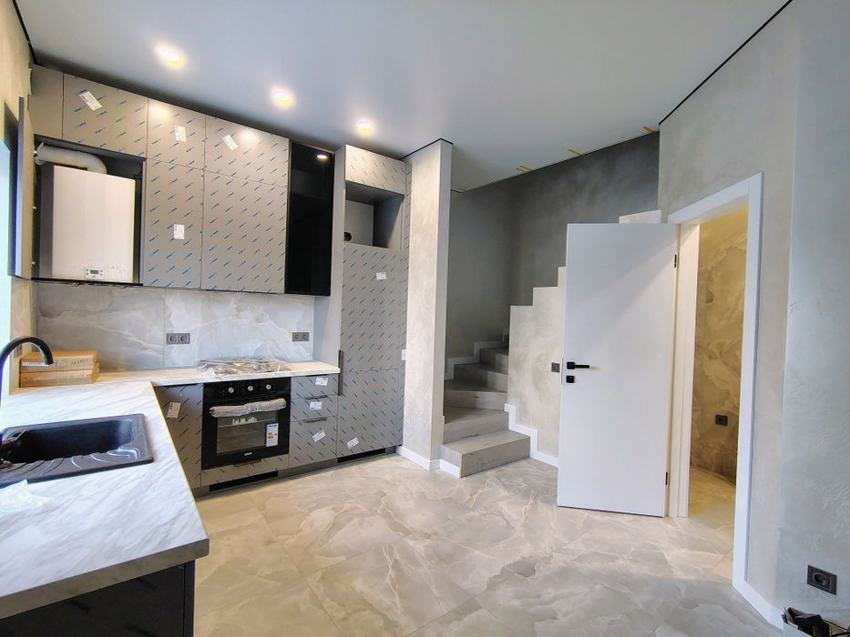 Продаж 1 кім квартири-таун хаусу. Васильків