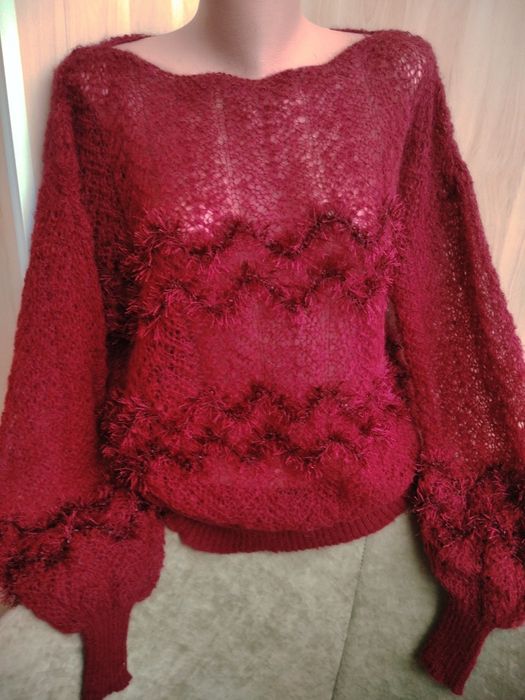 Женские свитера скидка 50-70%