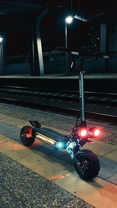 Trotinete angwatt 150km/h