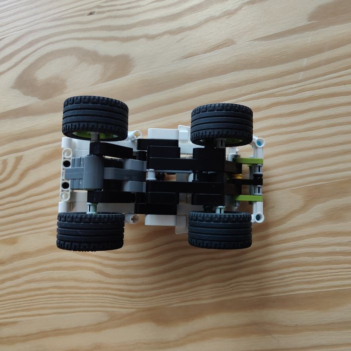 LEGO 42047 radiowóz sościgowy