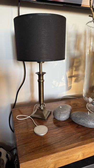 Lampka nocna stołowa