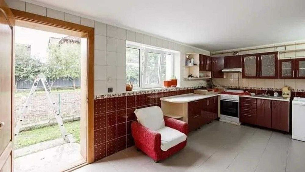 Будинок 12 сот район Калинової Слободи  Крихівці