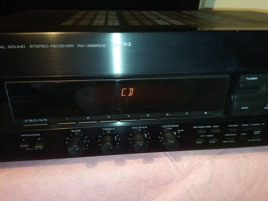 Amplificador Yamaha com radio RDS