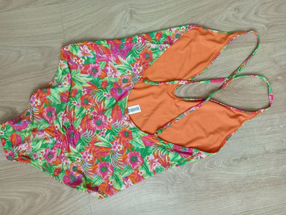 Купальник на 50розмір