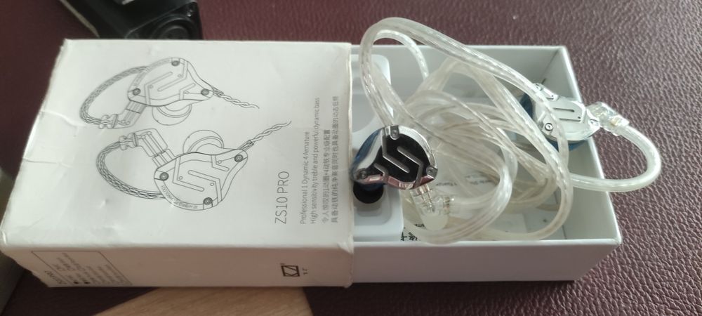 In ears KZ ZS10 Pro