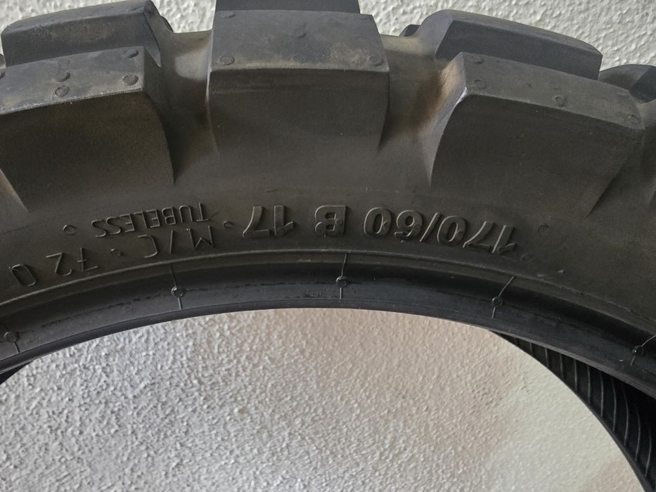 Pneus  Continental off road