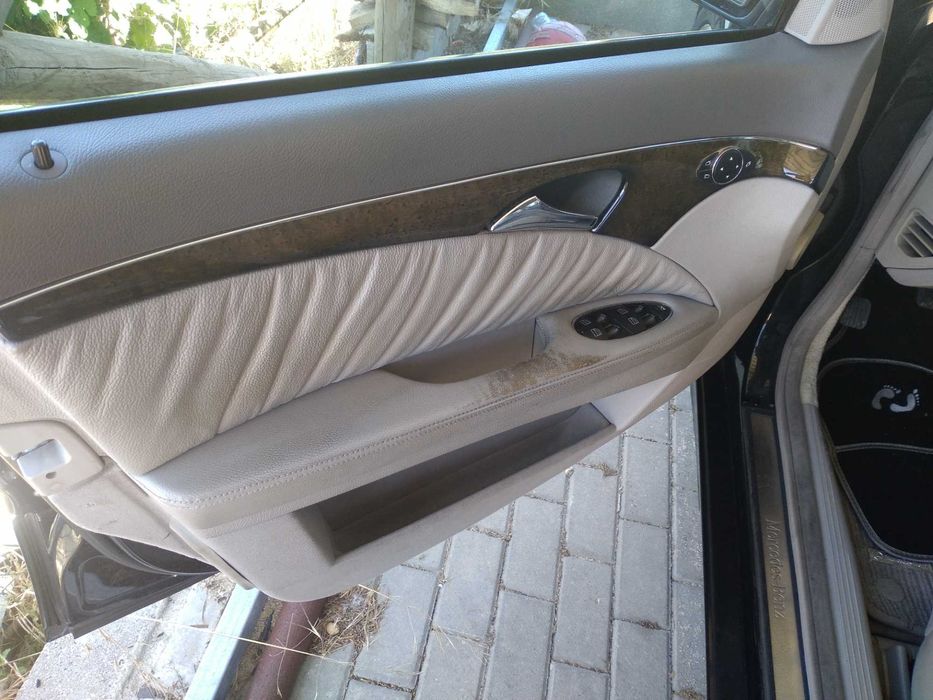 Mercedes benz E 270 cdi