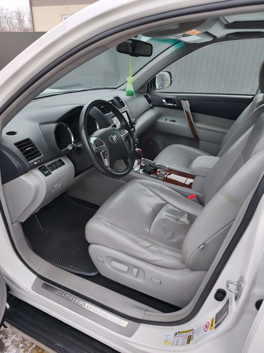 Toyota Highlander 2013р.