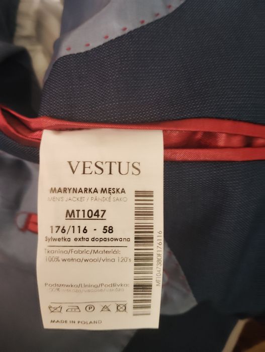 Garnitur męski stan bardzo dobry  metki widoczne na zdjęciu polecam