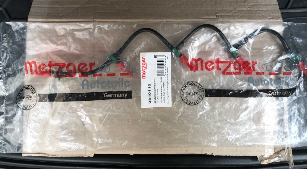 FORD Kuga II трубка паливна METZGER 0840110 (каталог Форд 1779762)