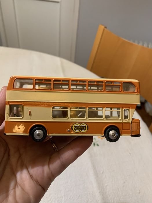 Autocarro Leyland METOSUL
