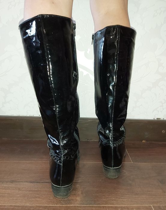 Lakierowane skórzane kozaki 37 ocieplane Venezia