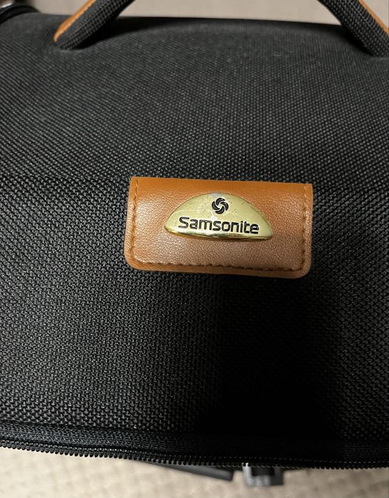 Saco Samsonite de toillette