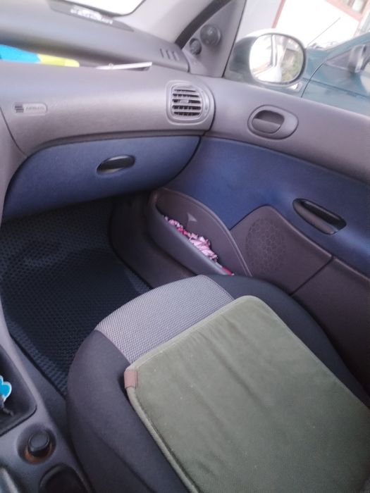 Продам Peugeot 206
