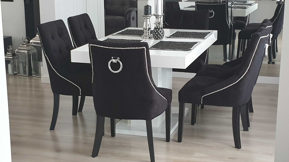 Krzesło nowoczesne pikowane chesterfield tapicerowane z kołatką