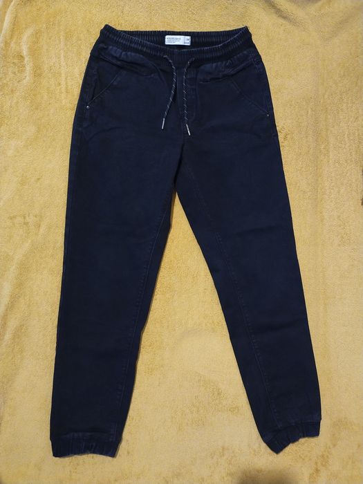Spodnie jeansy jogger