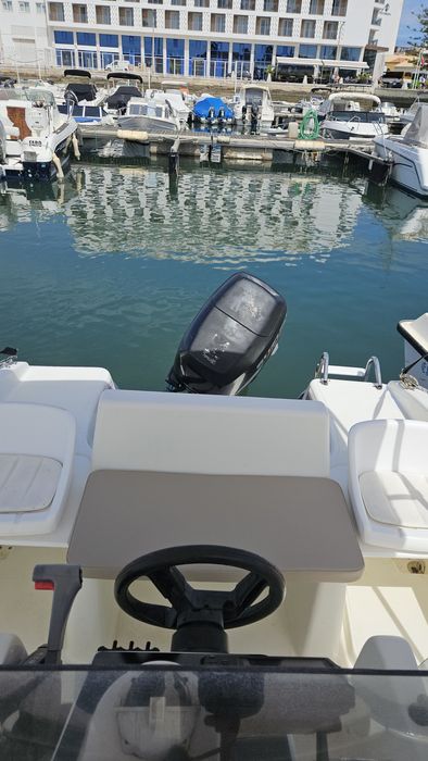 Barco usado Beneteau *OPORTUNIDADE SÓ ATÉ DIA 15 MAIO*