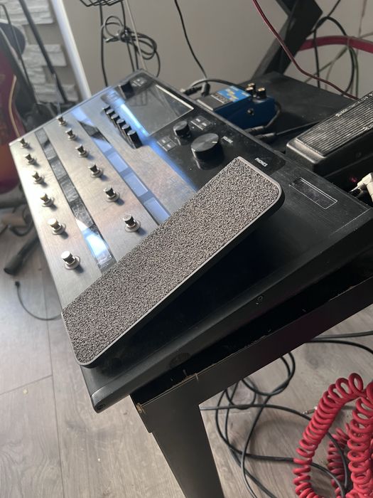 Line 6 Helix modeler gitarowy