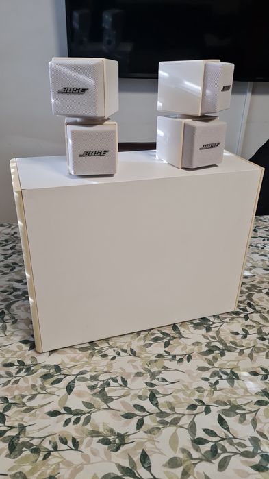 Colunas bose acoustimass