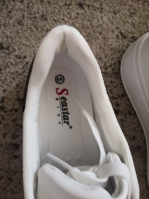Sneakersy Seastar rozm 40 serduszka
