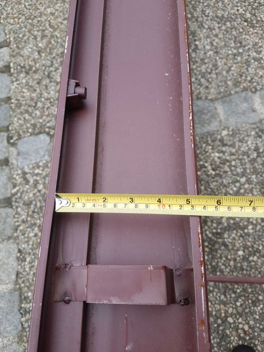 Sprzedam ościeżnice metalowe dwie sztuki  80