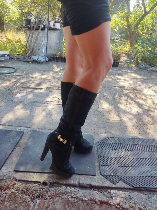 Зимові ботінкі жіночі