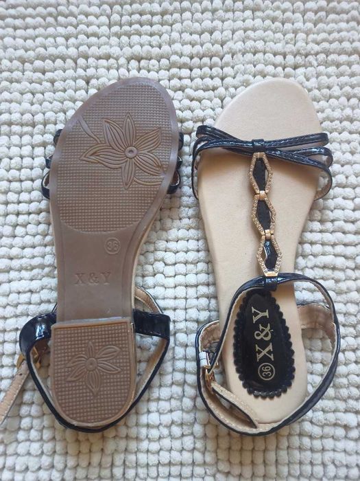 Босоножки стильные. 36 размер