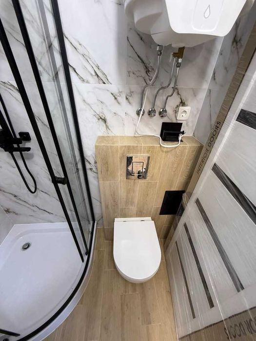 Будинок з ТОП ремонтом 2026р. Посудомийка, кондиціонер, тепла підлога.