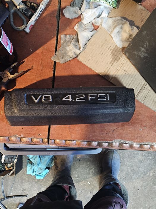 Audi a8 d3 4.2 fsi oslona silnika