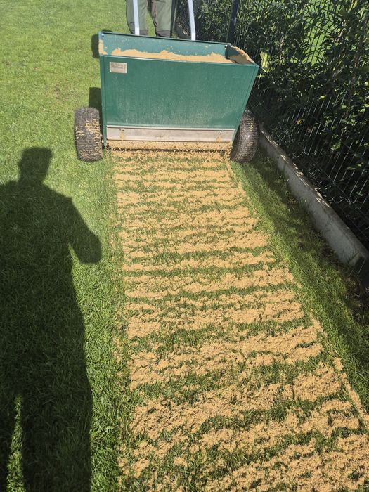 Aerator Aeracja wertykulacja Trawnika, piaskowanie,usługi, wynajem