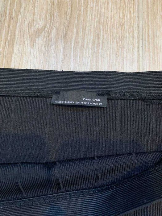 Спідниця чорна карандаш zara