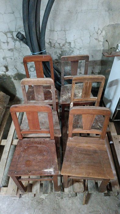 Vendo 6 cadeiras (óptimas para restaurar) - 25€