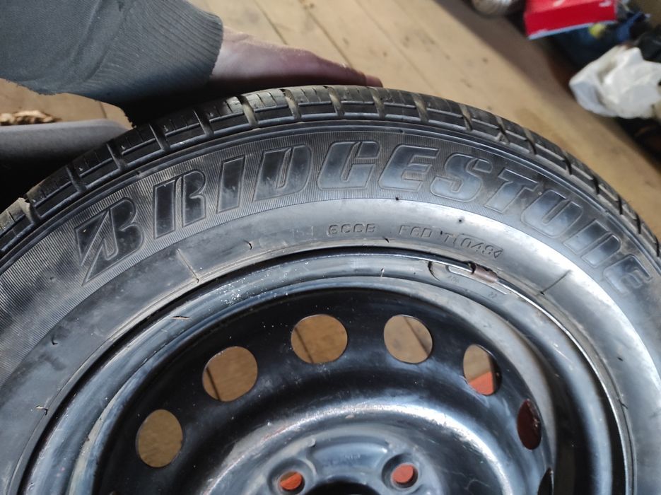 Одна шина з діском 15*4*14.3