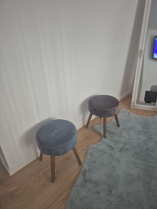 Quarto de casal  + 2 banco