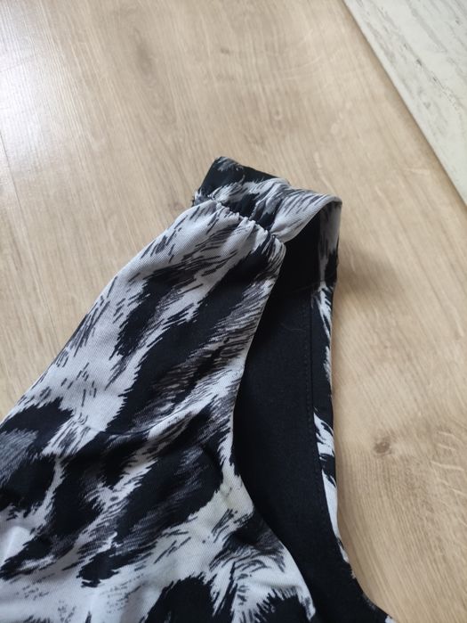 Sukienka w panterkę Dorothy Perkins