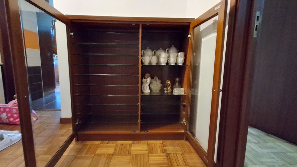 Movel / Vitrine para expositor de chávenas ou outros acessórios