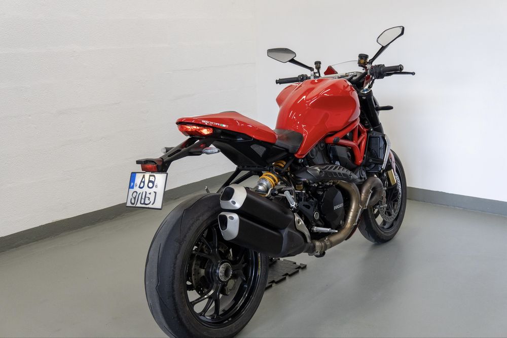 Ducati Monster 1200 R 2017 (financiamento disponível)