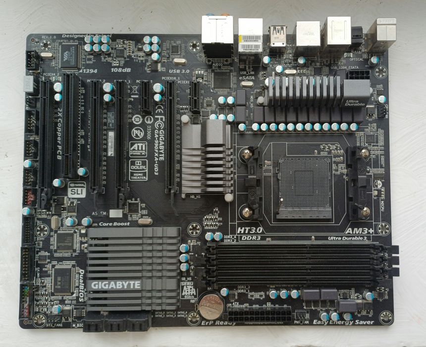 Материнська плата Gigabyte am3+