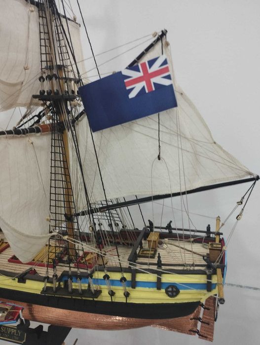 Modelo do HMS Suplly - modelismo