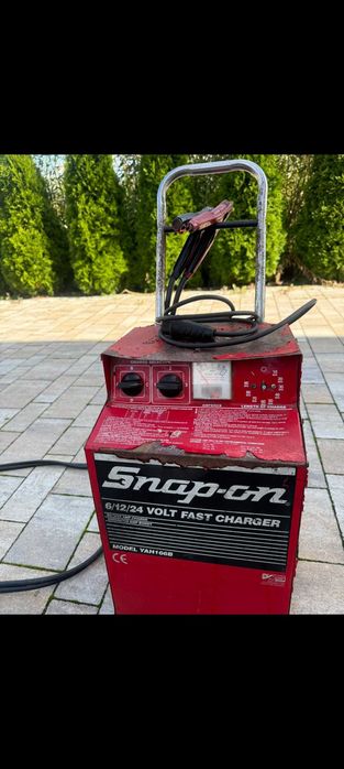 Profesjonalny Prostownik Rozruchowy Snap-on YAH166B | 6/12/24V | Heavy Duty
