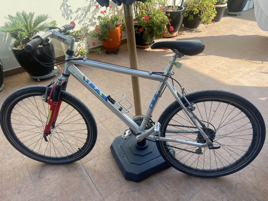 Bicicleta IBA para adulto