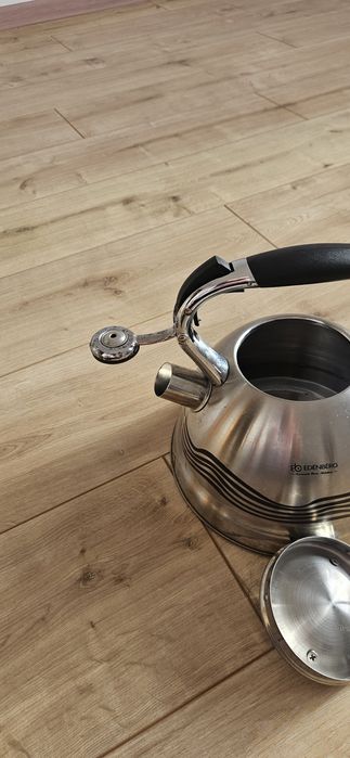 Чайник із свистком Edenberg EB-1902 3 л