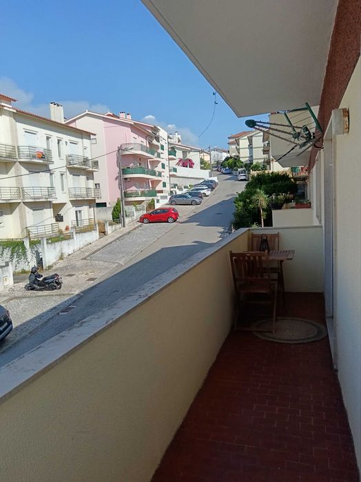 Quarto, entrada imediata perto Escolas Superiores