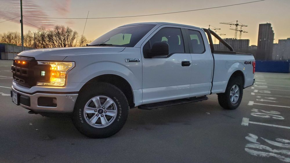 продам доглянутий Ford F-150, 5.0 V8, 4x4 з блокуванням